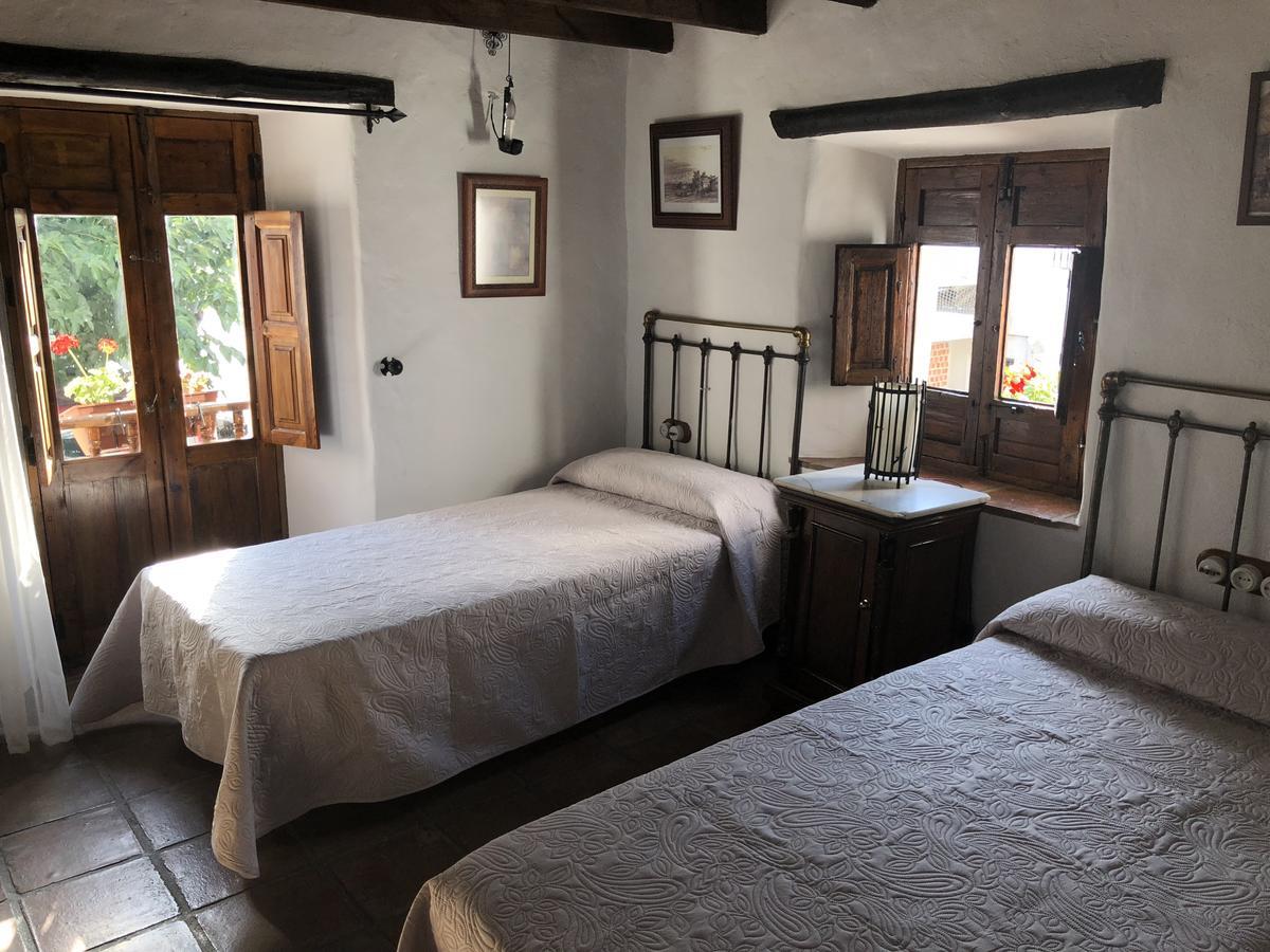 Hotel Posada Del Bandolero Borge Bagian luar foto