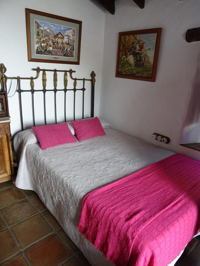Hotel Posada Del Bandolero Borge Bagian luar foto