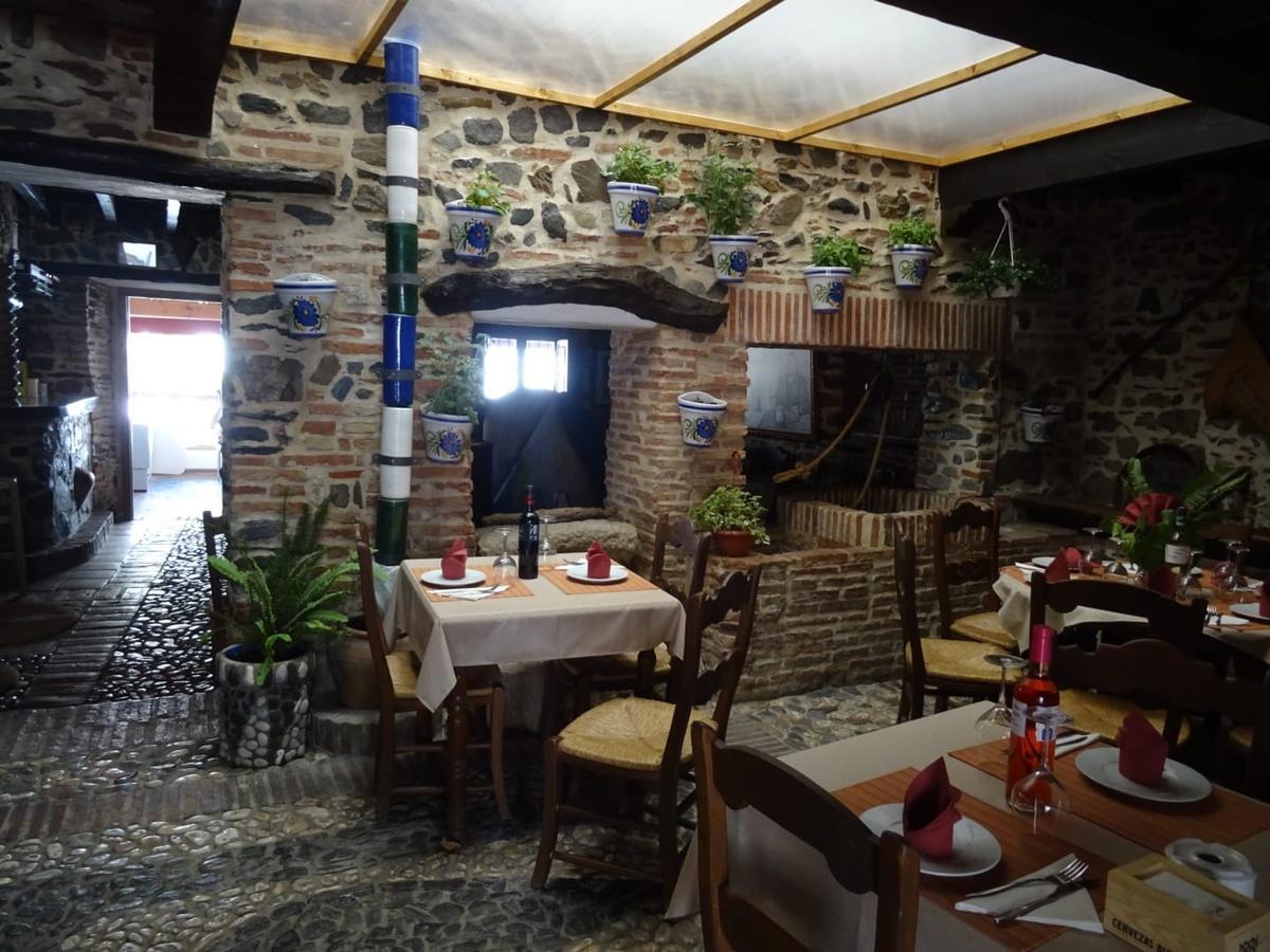 Hotel Posada Del Bandolero Borge Bagian luar foto